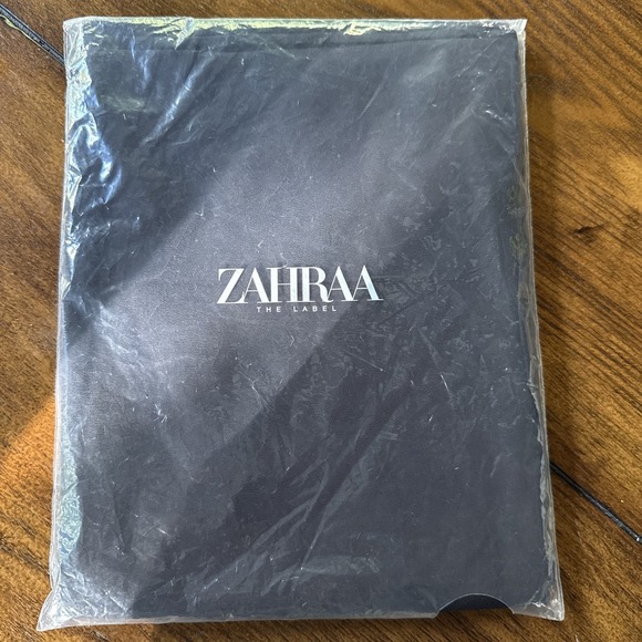 ZAHRAA Premium Chiffon Hijab Black  New - Picture 1 of 4